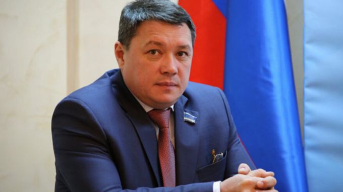 Председатель Заксобрания ЯНАО Сергей Ямкин поздравил ямальцев с Рождеством Христовым