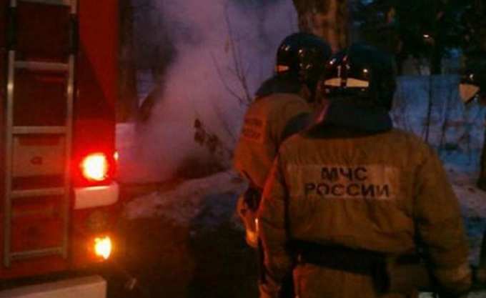 В Салехарде обнаружили труп женщины во время тушения пожара
