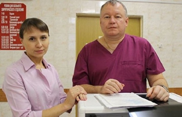 Ямальские врачи удалили из желудка ребенка 18-сантиметровый волосяной ком