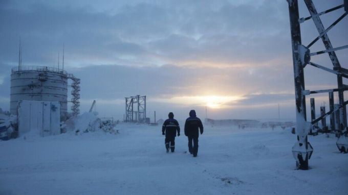 «Газпром добыча Уренгой» сократит продолжительности вахтовой смены до месяца