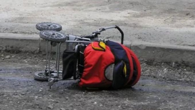 Сбивший коляску с ребенком водитель из Салехарда почти избежал уголовного наказания
