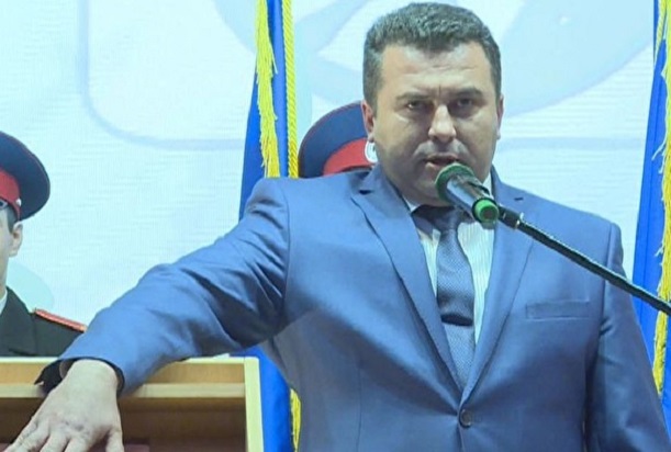 Главе поселка в ЯНАО, победившему кандидата от ЕР, пообещали «какие-то неудачи»