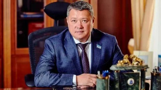 Председатель Заксобрания ЯНАО поздравил работников и ветеранов уголовно-исполнительной системы