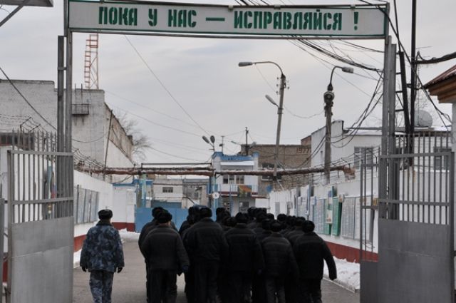 Молодой новоуренгоец отправится на шесть лет в колонию за наркотикиМолодой новоуренгоец отправится на шесть лет в колонию за наркотики