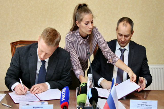 На Ямале дорожники и общественники договорились о сотрудничестве