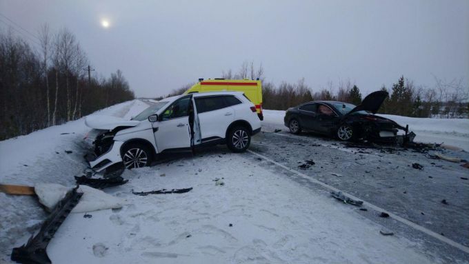 На Ямале за сутки произошло сразу несколько серьезных ДТП.