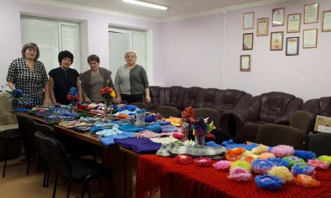 В Ноябрьске инвалиды обрадовали малышей из детского дома подарками