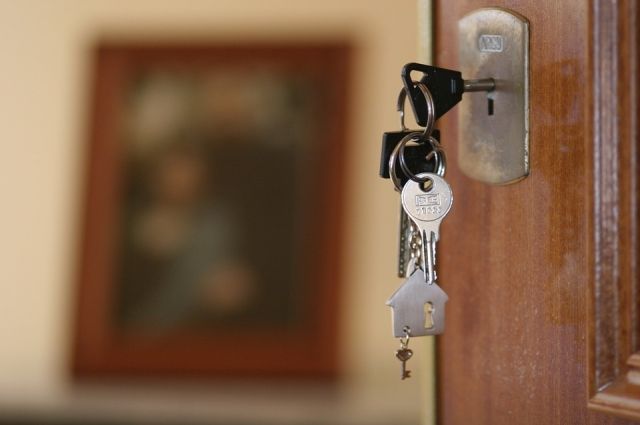 В Красноселькупе администрация отказывала в жилье женщине-инвалиду с детьми