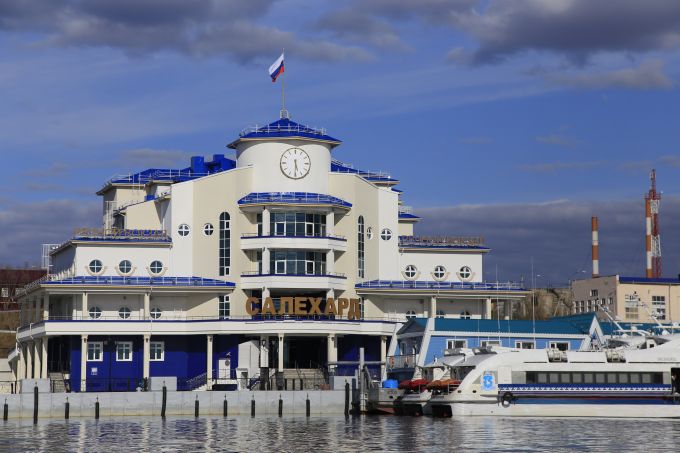 Школьников Ямала будут поощрять поездкой в Салехард