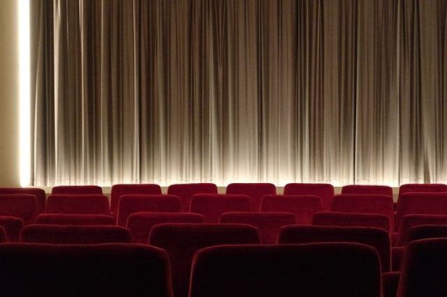 В Ноябрьске «Нефтяник» закроют на ремонт