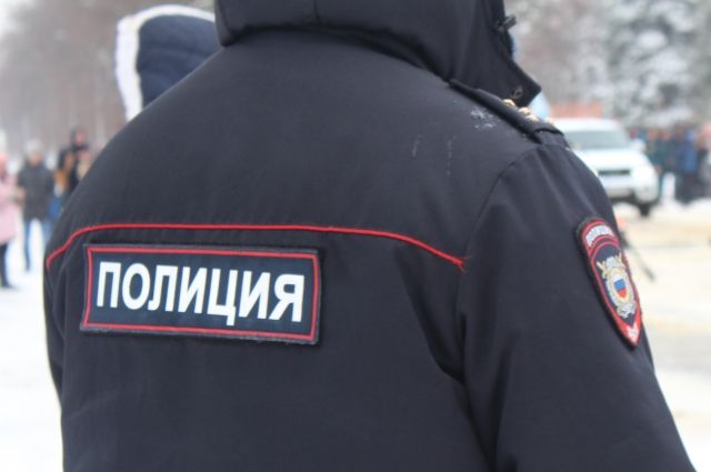 За оскорбление полицейского новоуренгоец получил семь месяцев работ