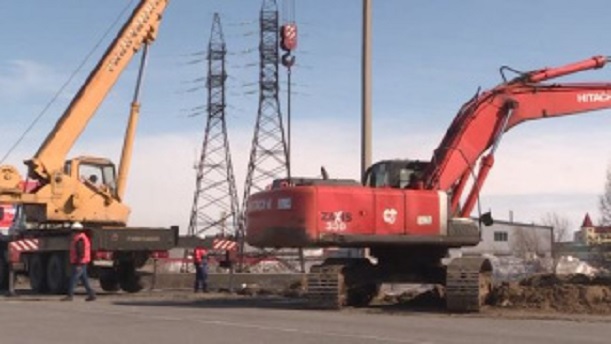 В Новом Уренгое стартовал ремонт городских дорог