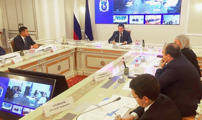 Задолженности по зарплате. Губернатор ЯНАО провел заседание антикризисного штаба