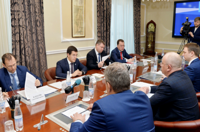 Губернатор обсудил с «Тюменьэнерго» перспективы электроснабжения Ямала