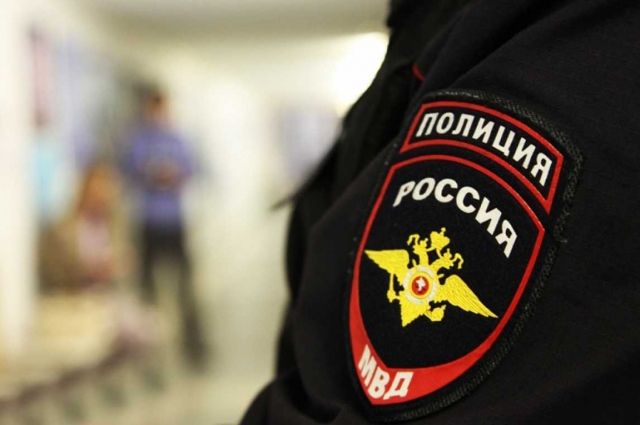 Ноябрянин сильно обидел полицейского
