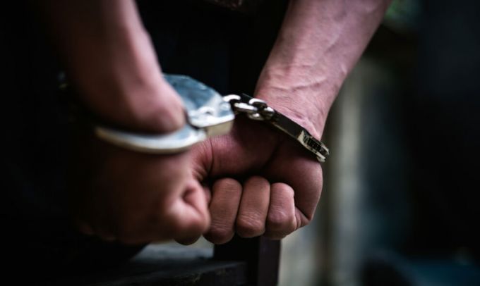 На Ямале задержали подозреваемых в торговле оружием