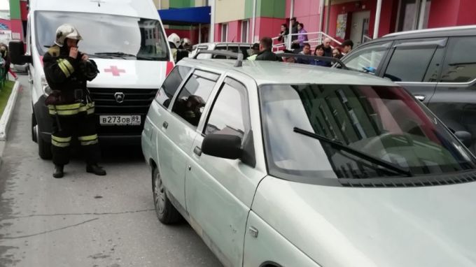 В Ноябрьске под колёса автомобиля попал шестилетний ребёнок