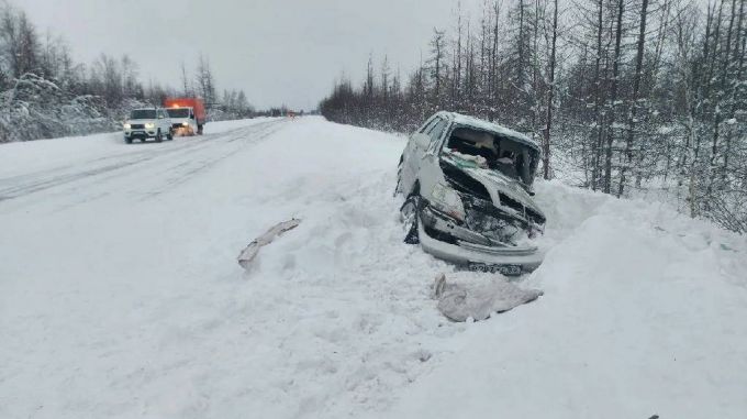 В Надымском районе в лобовом столкновении двух авто пострадал человек