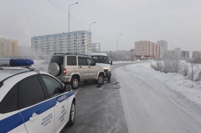 Сводка ГИБДД: 29 ноября на дорогах Ямала произошли 16 ДТП