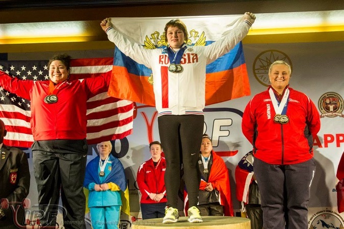 Таркосалинская спортсменка стала чемпионкой мира по пауэрлифтингу
