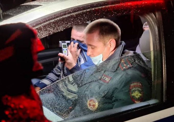 Семь нетрезвых водителей задержали за выходные в Новом Уренгое
