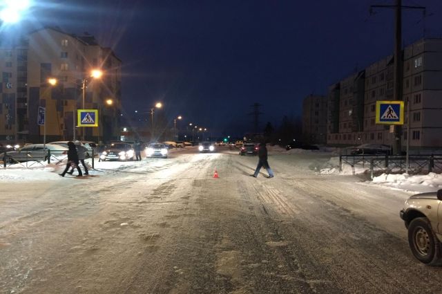 В Ноябрьске устанавливают обстоятельства ДТП, в котором пострадал пешеход