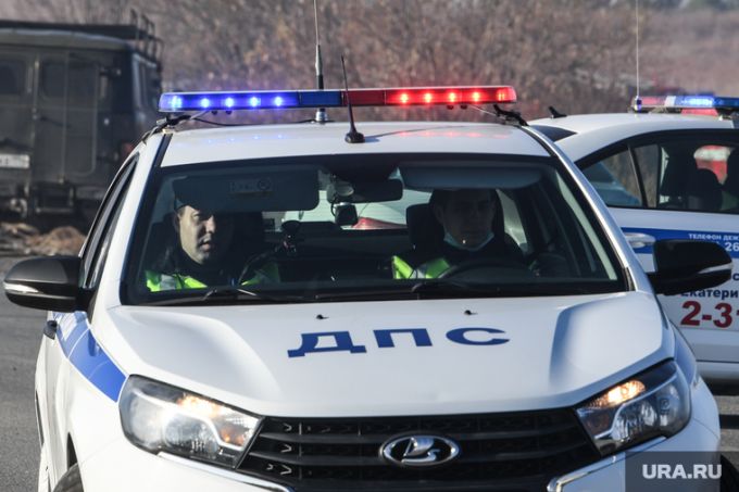 Полицейским в ЯНАО пришлось стрелять, чтобы спасти человека