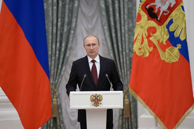 Путин подписал закон о поправках в Конституцию РФ
