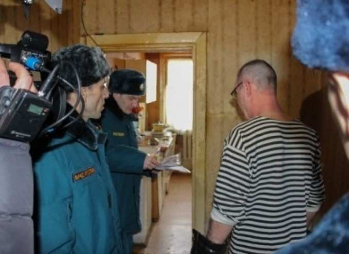 В Тарко Сале проверили жилье горожан, ведущих антисоциальный образ жизни