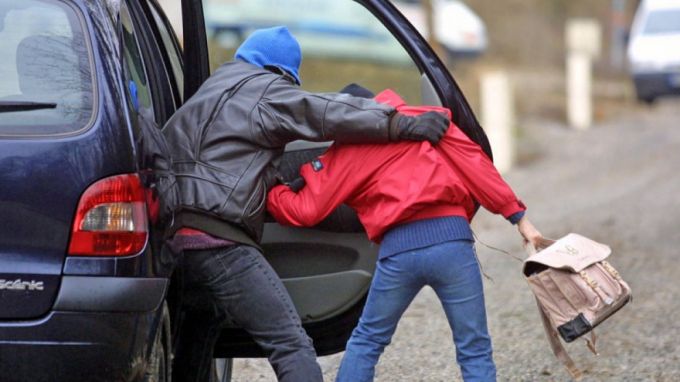 Ямалец получил условный срок за попытку «подвезти» ребенка в багажнике