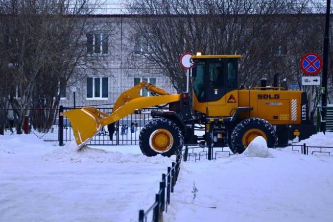 Ямальским главам поручено строже контролировать снегоуборку