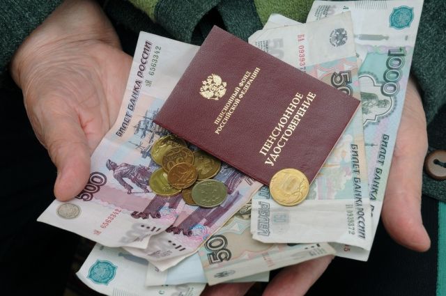 На Ямале бабушка 8 лет растила внуков на свою пенсию, опека бездействовала