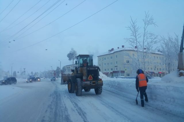 Администрация Ноябрьска проверила качество уборки снега