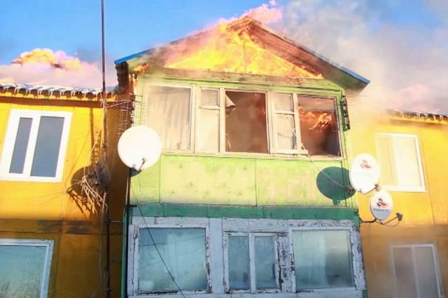 Погорельцам из Пурпе окажут матпомощь и оплатят аренду жилья