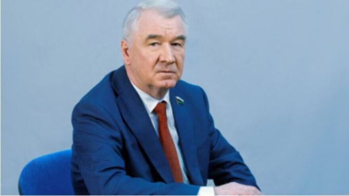 Председатель Тюменской облдумы Сергей Корепанов поздравил ямальских рыбаков с профессиональным праздником