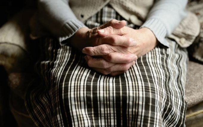 Власти проверят кошельки российских пенсионеров, в том числе получающих «северные» доплаты