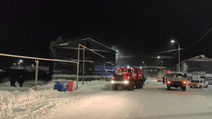 На Ямале в новогоднюю ночь тушили три пожара