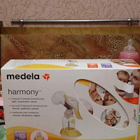 Продается молокоотсос Медела ручной