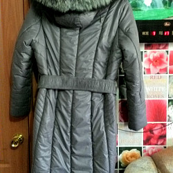 продается пуховик 