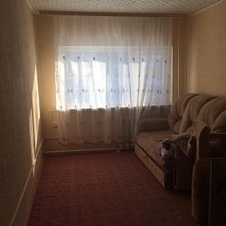 продам двухкомнатную